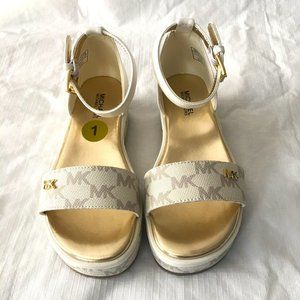 Michael Kors Big Girl Signature Shouse Sandall New Whitoutbox Size 1